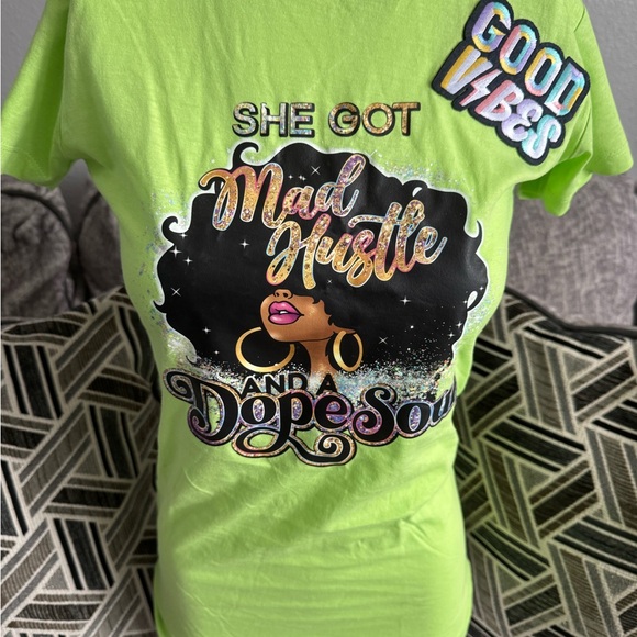 SOLD Ladies/Girls slim fit comfortable 100% cotton T-Shirt - Picture 3 of 3